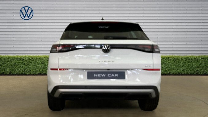 Volkswagen T-Roc 1.5 eTSI Life 5dr DSG Petrol Hatchback - Image 8